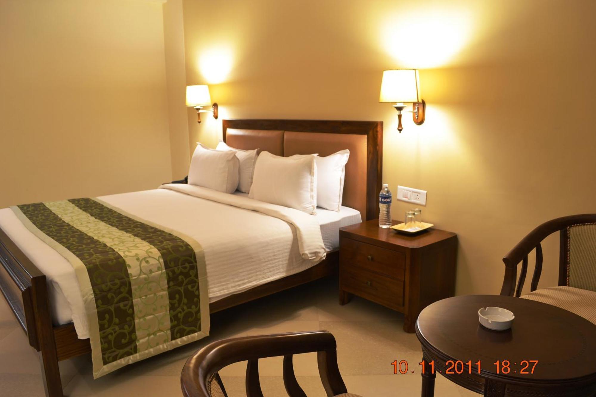 Uday Suites - The Airport Hotel Thiruvananthapuram Eksteriør billede